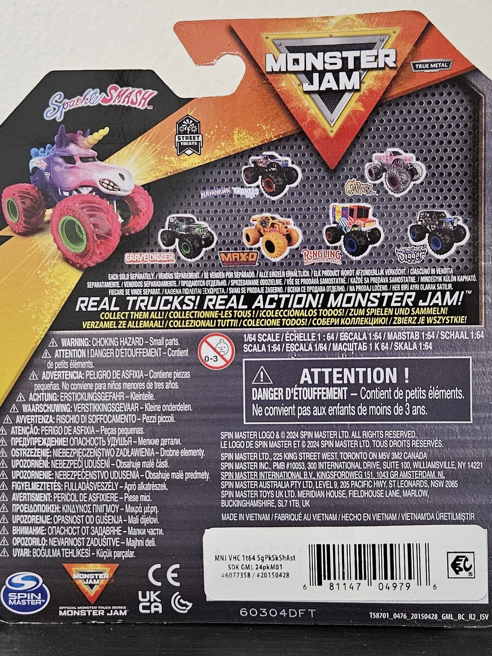 Monster Jam Series 39 Sweet Treats Sparkle Smash Unicorn 1:64 Monster Truck